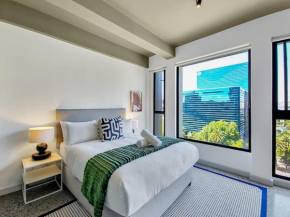 Gorgeous, central,good wifi- home base for couples